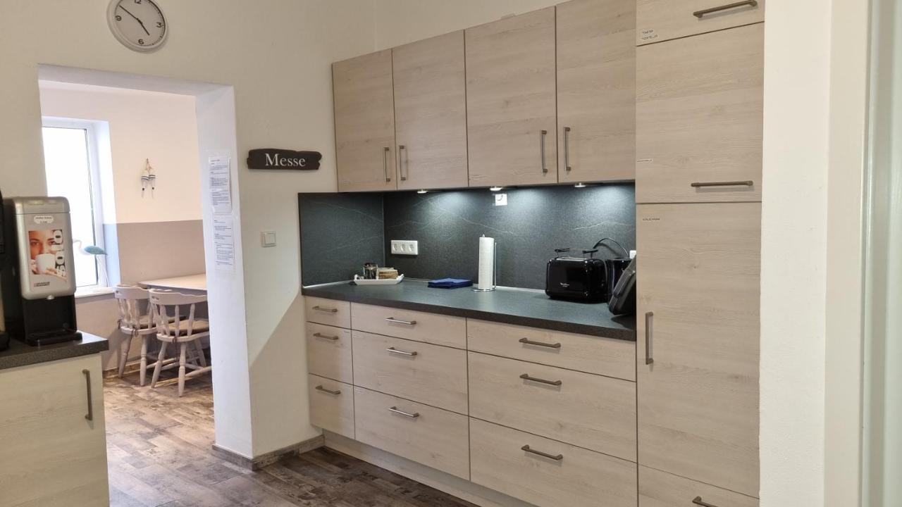 Pension Likedeeler Suite Sir Henry Morgan 보르쿰 외부 사진