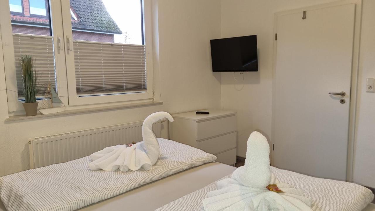 Pension Likedeeler Suite Sir Henry Morgan 보르쿰 외부 사진